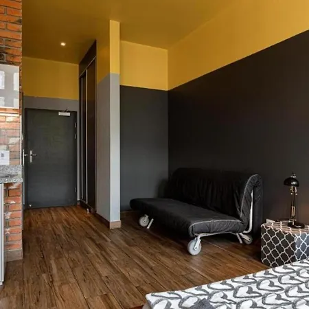 Close Apartment Breslau